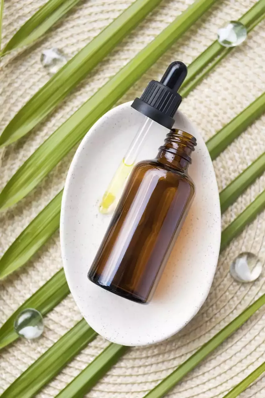 Decoding the Differences Between Hemp Oil and CBD Oil: Which Is Right for You?